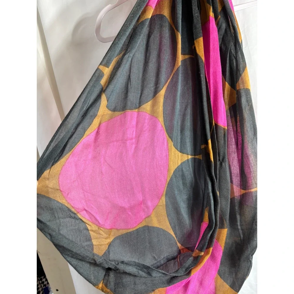 Infinity‎ Scarf Large Circles Pattern Pink Black Gold Lightweight Loop